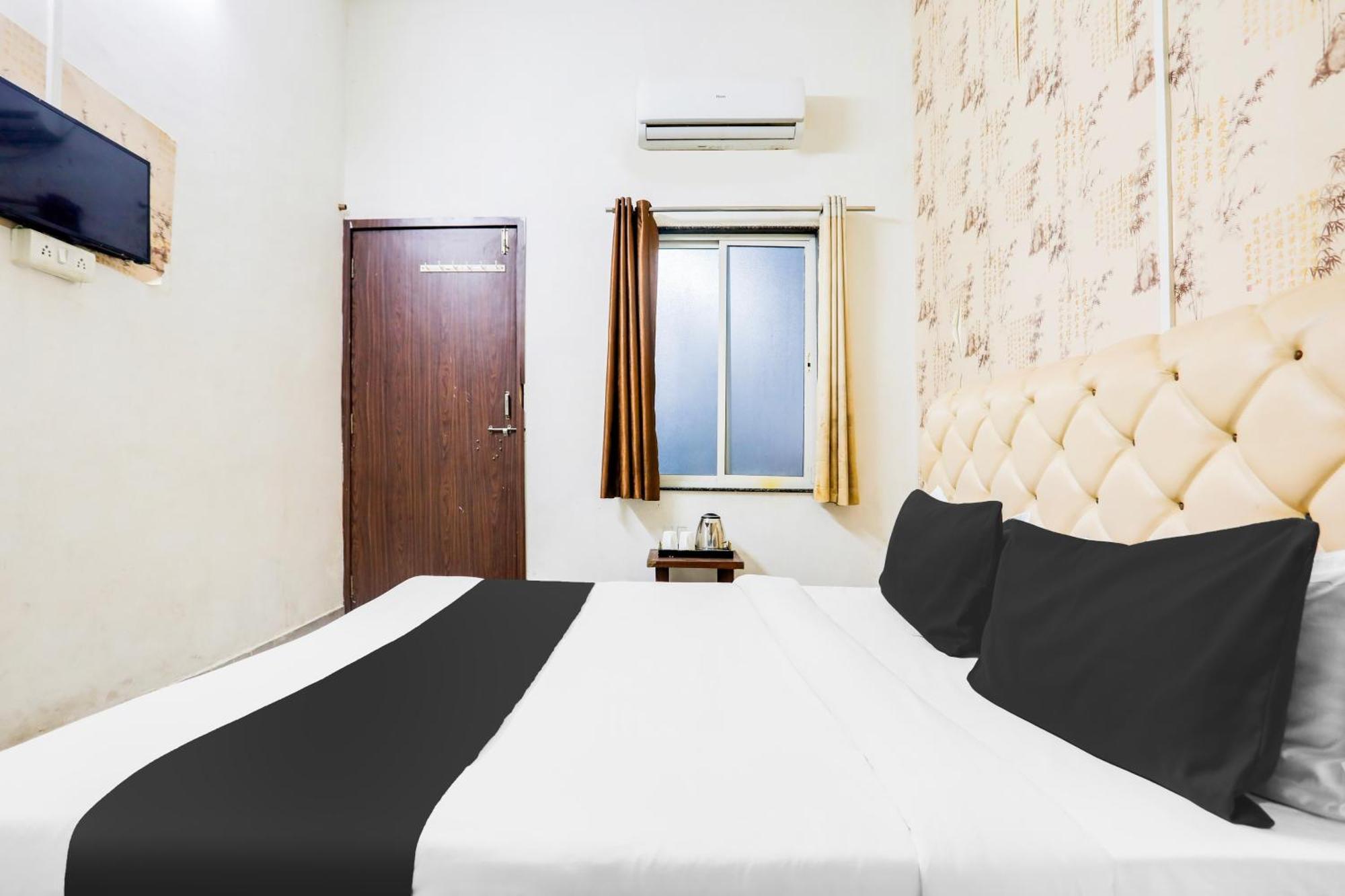 Hotel O Royal Galaxy Кота Экстерьер фото