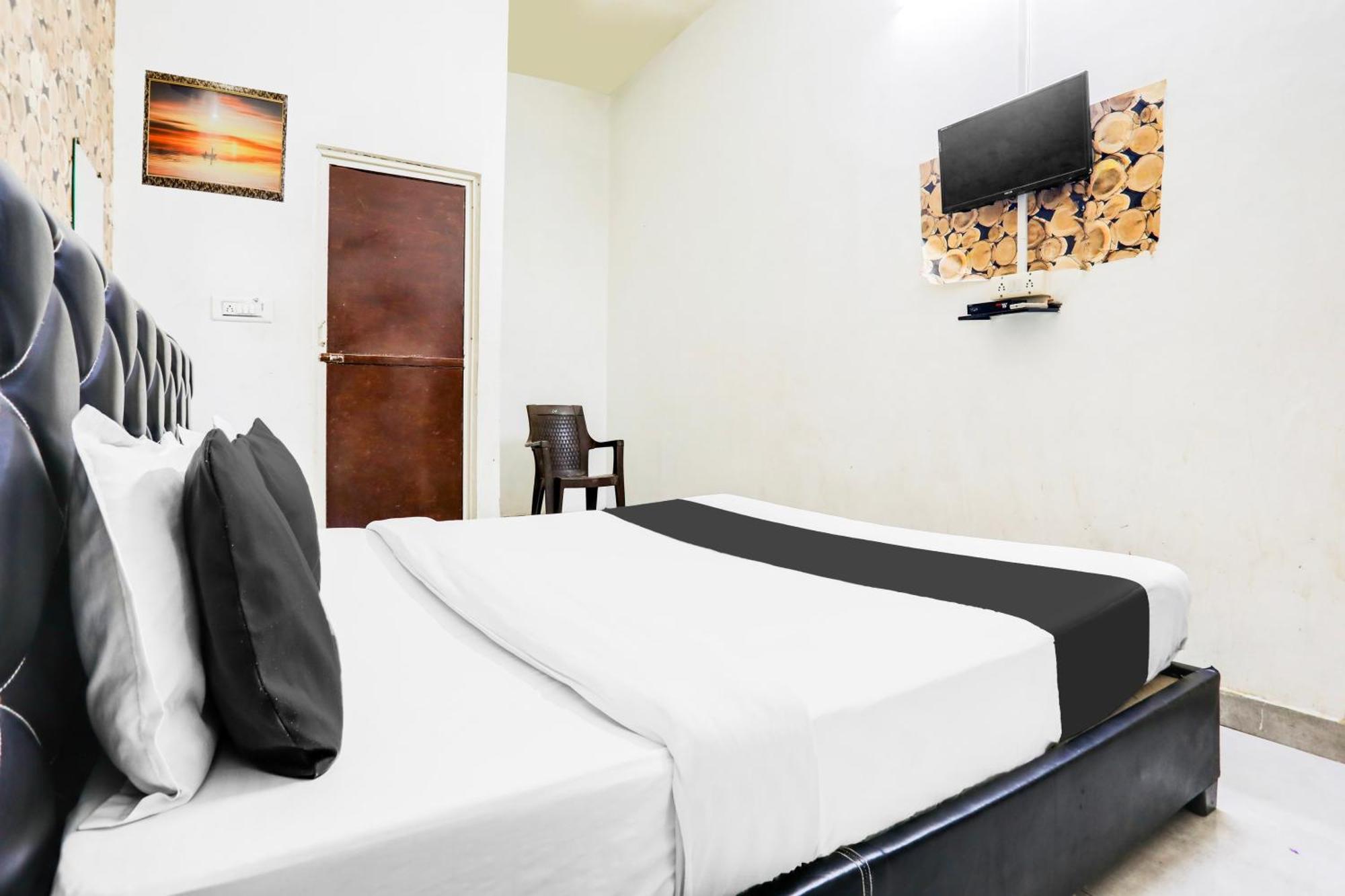 Hotel O Royal Galaxy Кота Экстерьер фото
